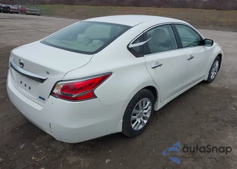 2014 Nissan Altima 2.5 S из США, поврежденный, VIN 1N4AL3AP3EC135512